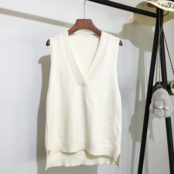 Women's V-Neck Knitted Vest - Image 4